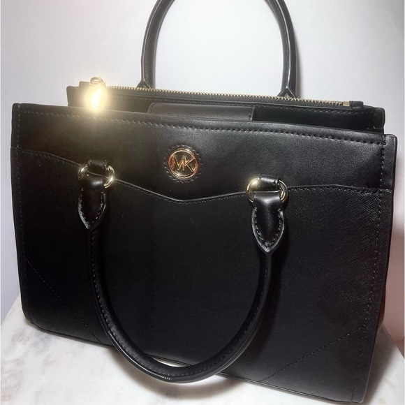 MICHAEL KORS Everly Black Medium Saffiano Leather Satchel. NWT - Picture 5 of 16